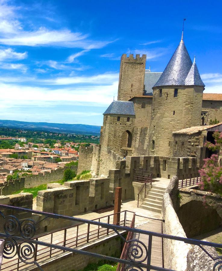 3 Star Surdespine Historic 4 Chateaux Lastours Air Conditioned 외부 사진