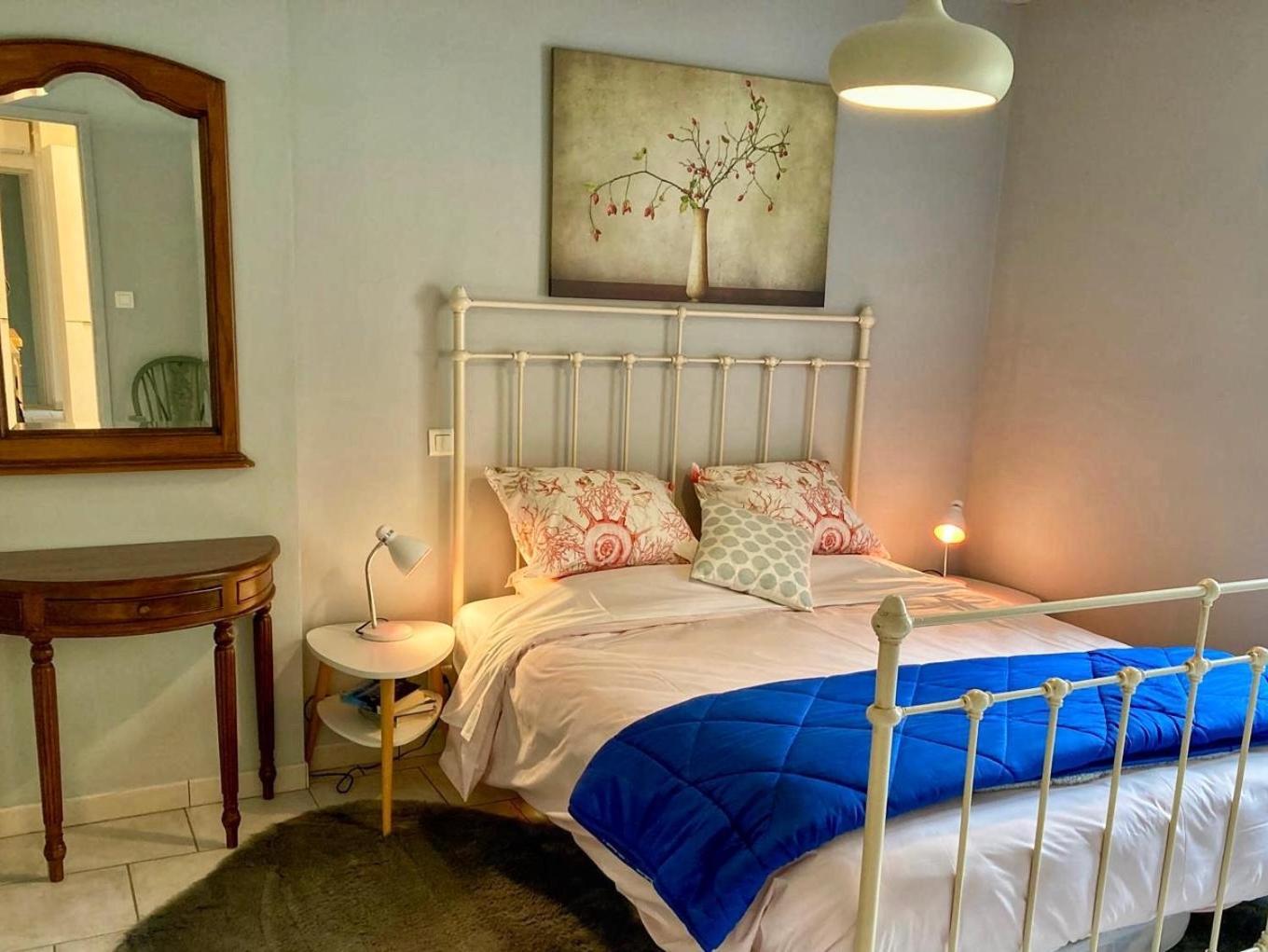 3 Star Surdespine Historic 4 Chateaux Lastours Air Conditioned 외부 사진